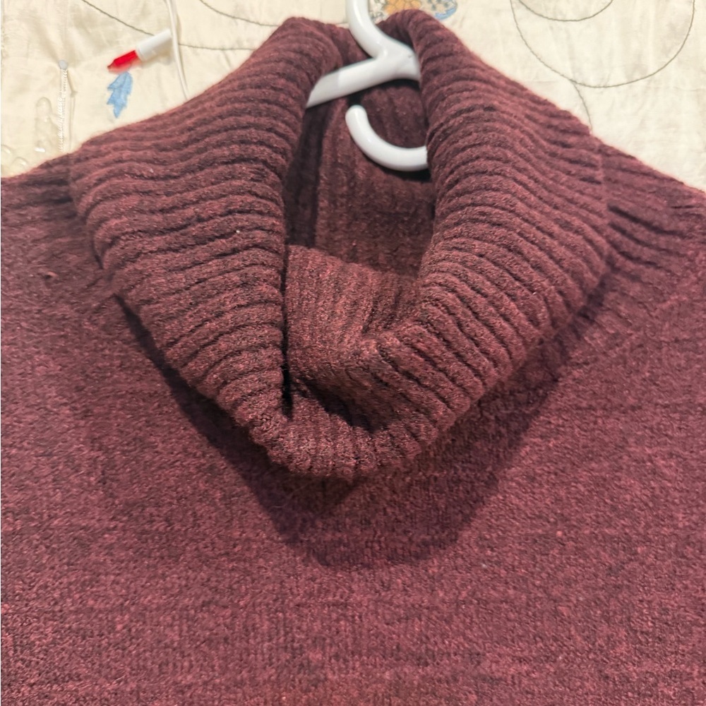 Old Navy Women's Maroon Cowl Neck Sweater - Picture 3 of 9
